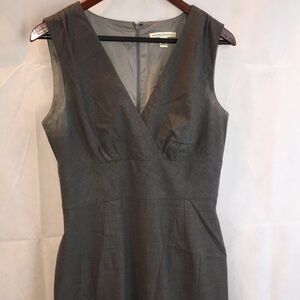 Banana Republic Gray Sheath Dress V- Neck | 8T